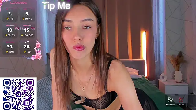 Tiffany-Grace Live XXX-chat