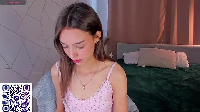 Tiffany-Grace: απευθείας συνομιλία ΧΧΧ