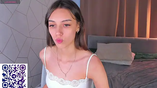 Tiffany-Grace's Live XXX Chat
