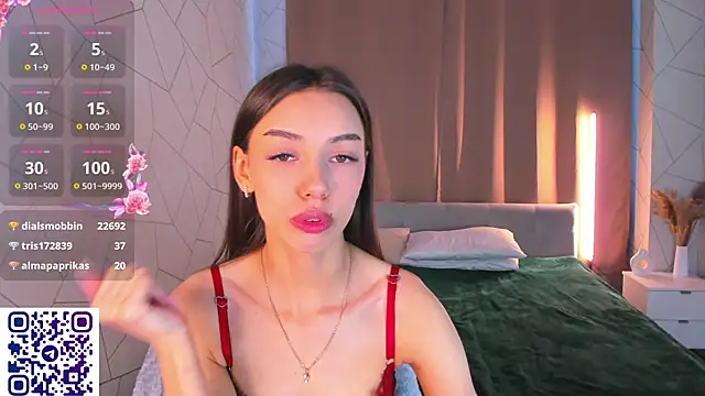 Tiffany-Grace Adlı Modelin Canlı XXX Sohbeti