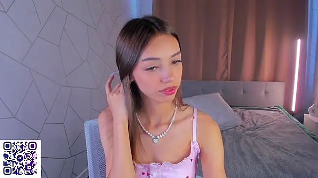 Tiffany-Grace Live XXX-Chat