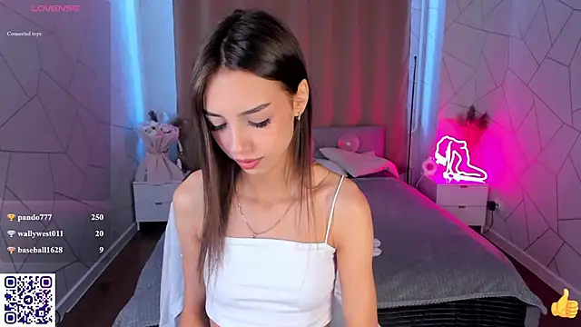 Tiffany-Grace Adlı Modelin Canlı XXX Sohbeti