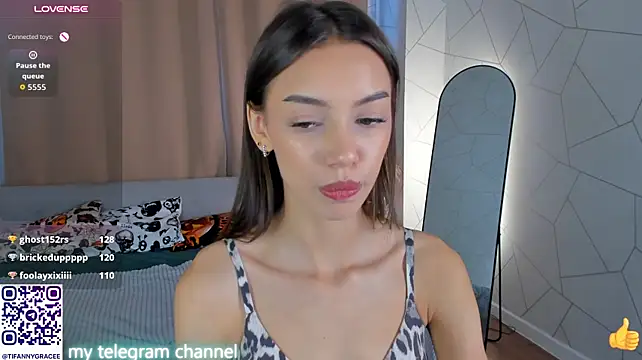 Tiffany-Grace's Live XXX Chat