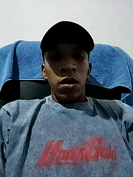 Leandro2889 webcam show