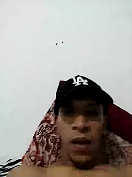 Show modela Leandro2889 na web-kameri