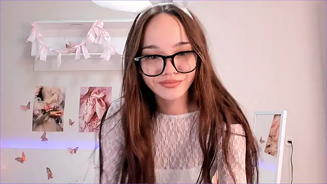 Chat +18 de Milly_Lane ao vivo
