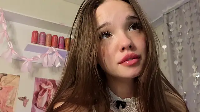 Milly_Lane Live XXX-chat