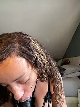 Saskia_xx 라이브 XXX 채팅