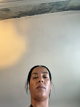 הופעת וובקאם של Saskia_xx