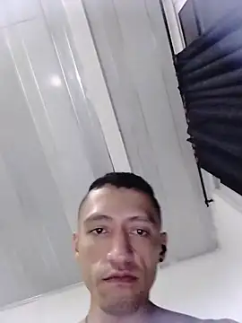 TuCanero23cm webcam show