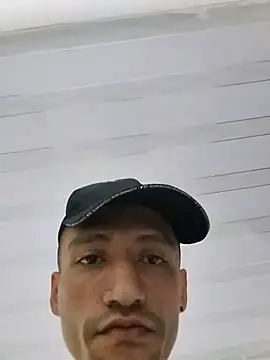 TuCanero23cm's Webcam Show