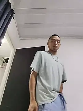 TuCanero23cm Chat XXX in diretta