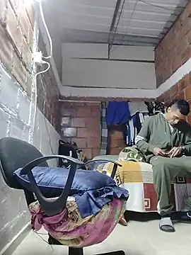 Chat XXX en directo de TuCanero23cm