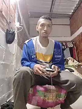 TuCanero23cm 网络视讯表演