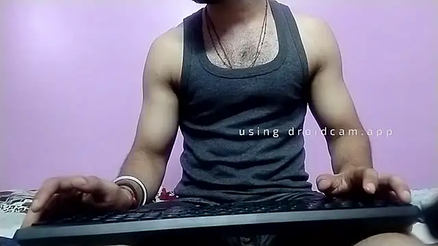 TITE_PUSSY_LOVER 网络视讯表演