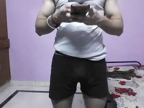 TITE_PUSSY_LOVER Show in webcam