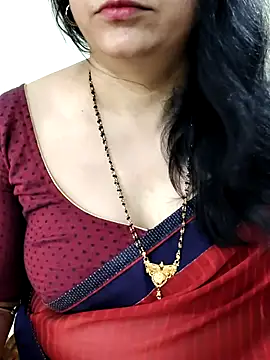 Yazhini-Cam's Webcam Show