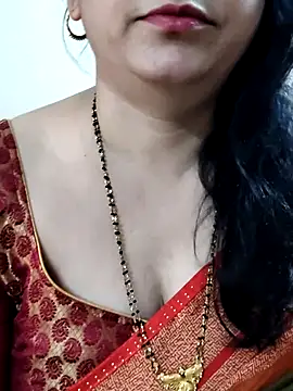 Yazhini-Cam's Webcam Show
