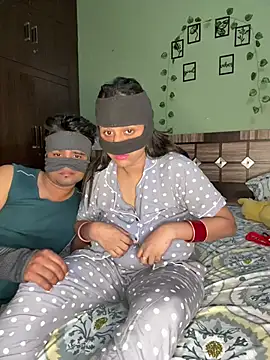 Model_bhabhi_couple Webcam-Show