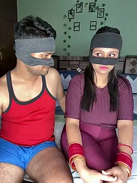 Model_bhabhi_couple 在線直播表演