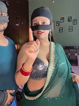 Model_bhabhi_couple ওয়েবক্যাম শো