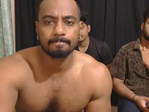 Show modela indguys2026 na web-kameri