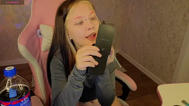 Chat XXX en directo de Lina-XD