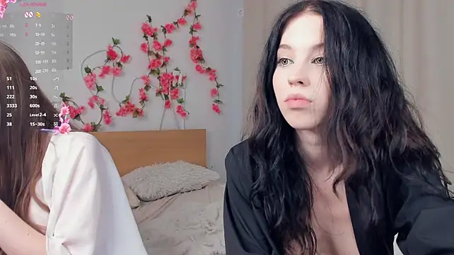CleotildePiel Show in webcam