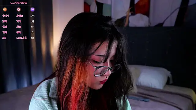 Živý XXX chat NelleMihalko