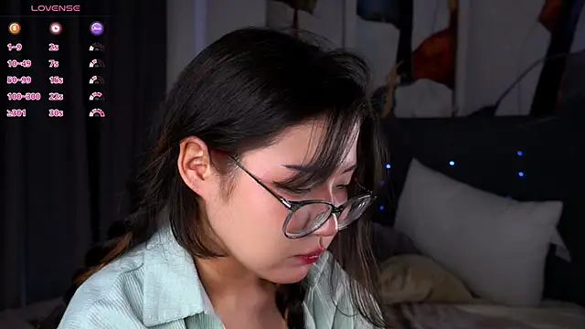 XXX chat uživo modela NelleMihalko