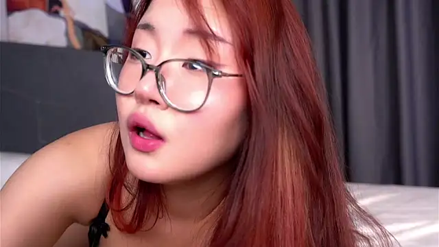 Živý XXX chat NelleMihalko