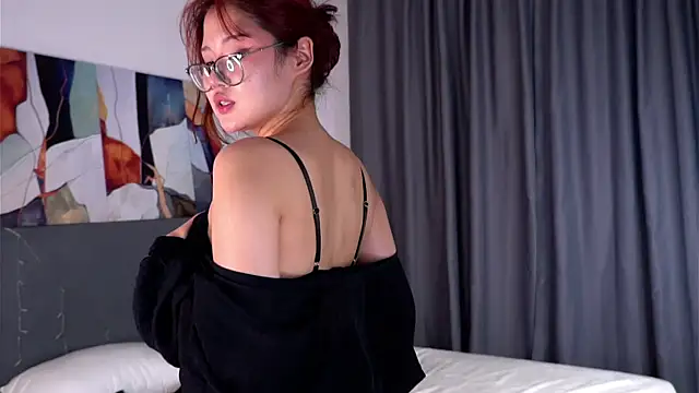 NelleMihalko's Live XXX Chat