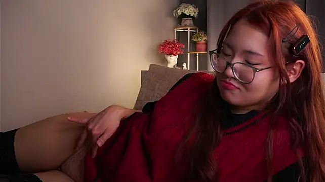 NelleMihalko's Live XXX Chat