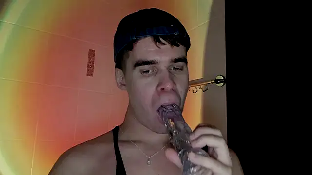 Show modela DanieleBrunome na web-kameri