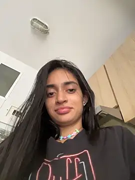 leilani_X's Live Chat Room