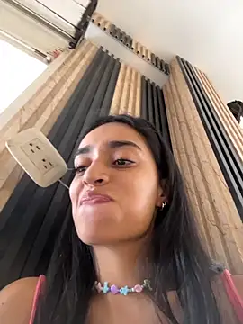 Sala de chat en directo de leilani_X