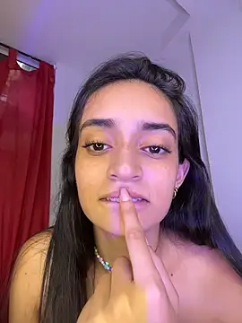 Živý XXX chat leilani_X