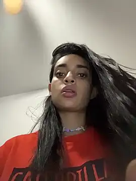 Chat +18 de leilani_X ao vivo