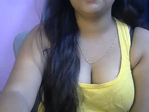QUEEN-OF-QUEEN's Webcam Show