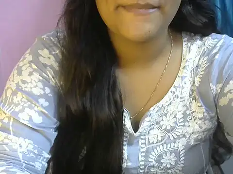 QUEEN-OF-QUEEN ওয়েবক্যাম শো