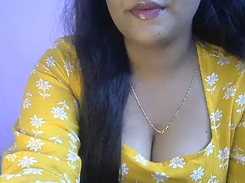 QUEEN-OF-QUEEN Chat XXX live