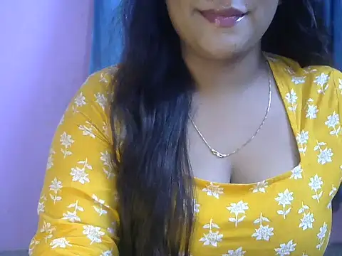 QUEEN-OF-QUEEN live XXX chat