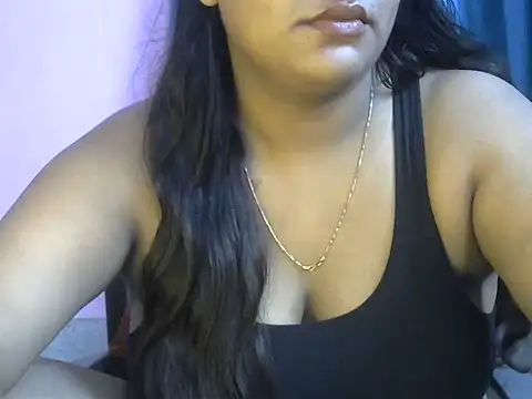 QUEEN-OF-QUEEN – Live XXX-chat