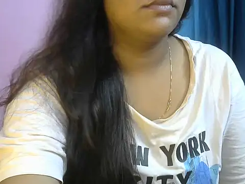 QUEEN-OF-QUEENn Live XXX chat