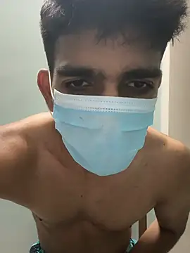 BadBoyTom78 webcam show