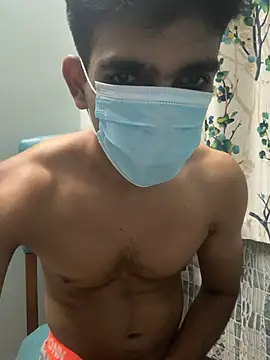 BadBoyTom78 在線直播表演
