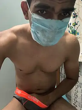 BadBoyTom78のウェブカメラショー