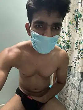 BadBoyTom78 网络视讯表演