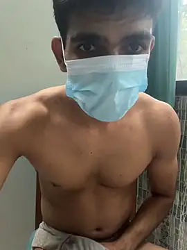 BadBoyTom78 网络视讯表演
