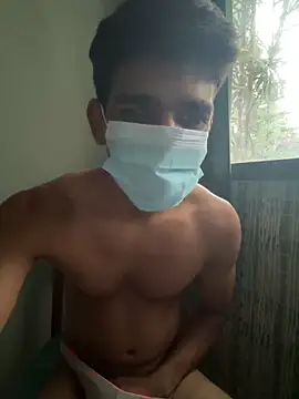 BadBoyTom78 网络视讯表演